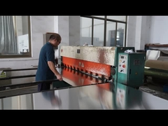 Sản xuất cửa hàng